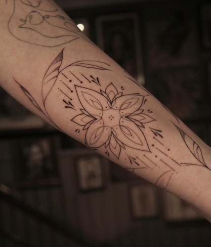 unterarm-linework-tattoo